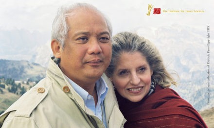 Master Choa Kok Sui Guruji e Charlotte Anderson